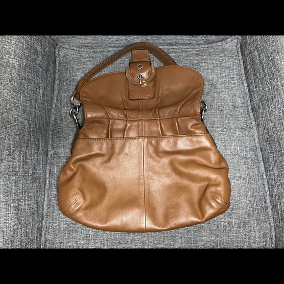 Brown Leather Coach SoHo Hobo Flap Handbag Purse - Picture 2 of 8